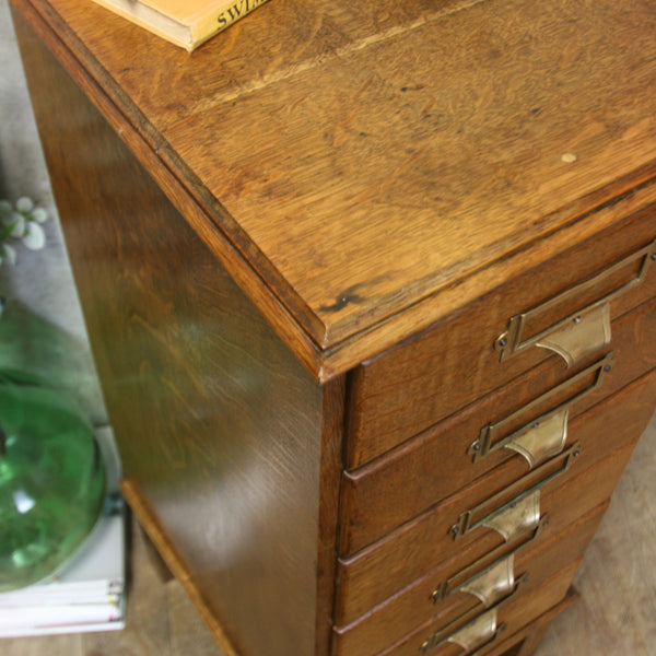 vintage_antique_oak_filing_drawers