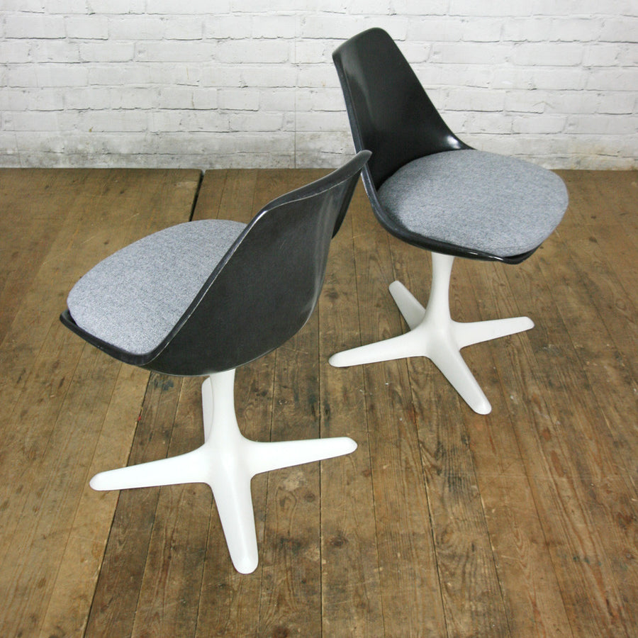 X4 Vintage Arkana Black Swivel Chairs