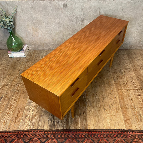 vintage_austinsuite_drawers_sideboard