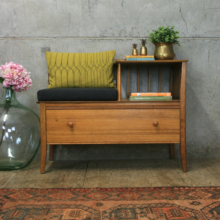 vintage_chippy_heath_mid_century_telephone_seat