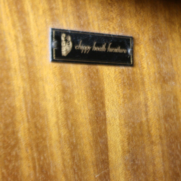 vintage_chippy_heath_telephone_seat.