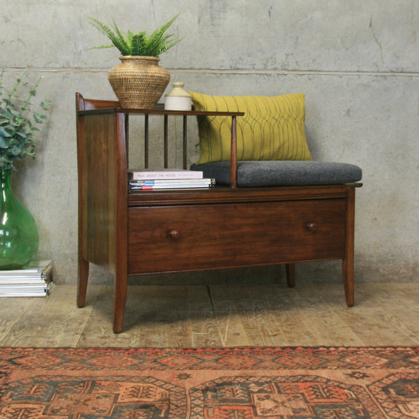 vintage_chippy_heath_telephone_seat