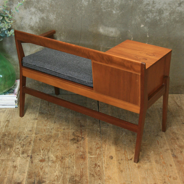 Chippy Heath Teak Telephone Seat - 2801h