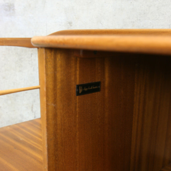 vintage_chippy_heath_walnut_telephone_seat_table