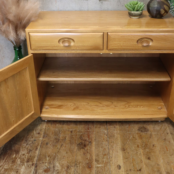 Vintage Ercol 3816 Windsor Sideboard / Cabinet – 1706a