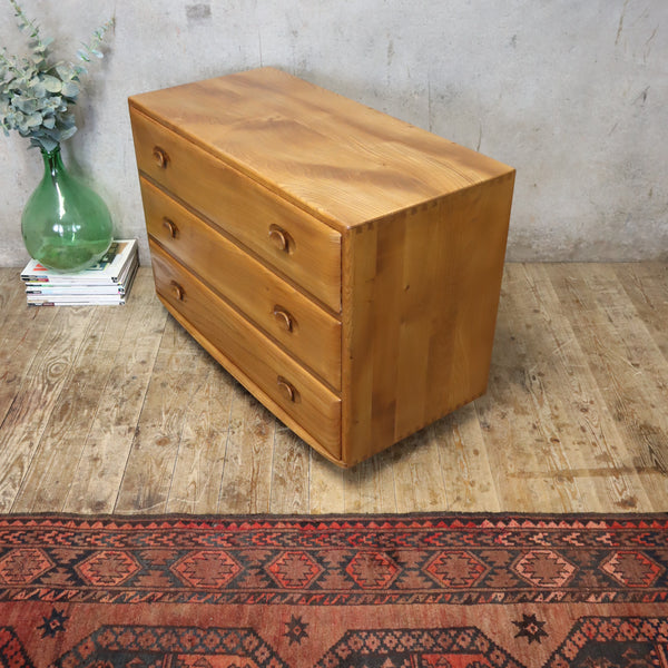 Mid Century Ercol Windsor Chest of Drawers - 2708c
