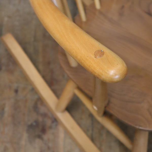 vintage_ercol_goldsmith_435_rocking_chair