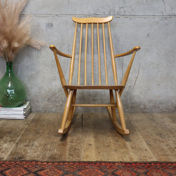 vintage_ercol_goldsmith_435_rocking_chair