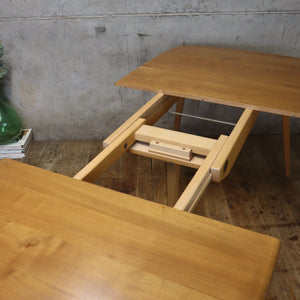 vintage_ercol_grand_windsor_extending_plank_dining_table