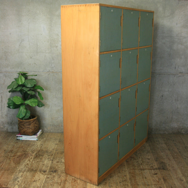 vintage_esavian_painted_school_lockers