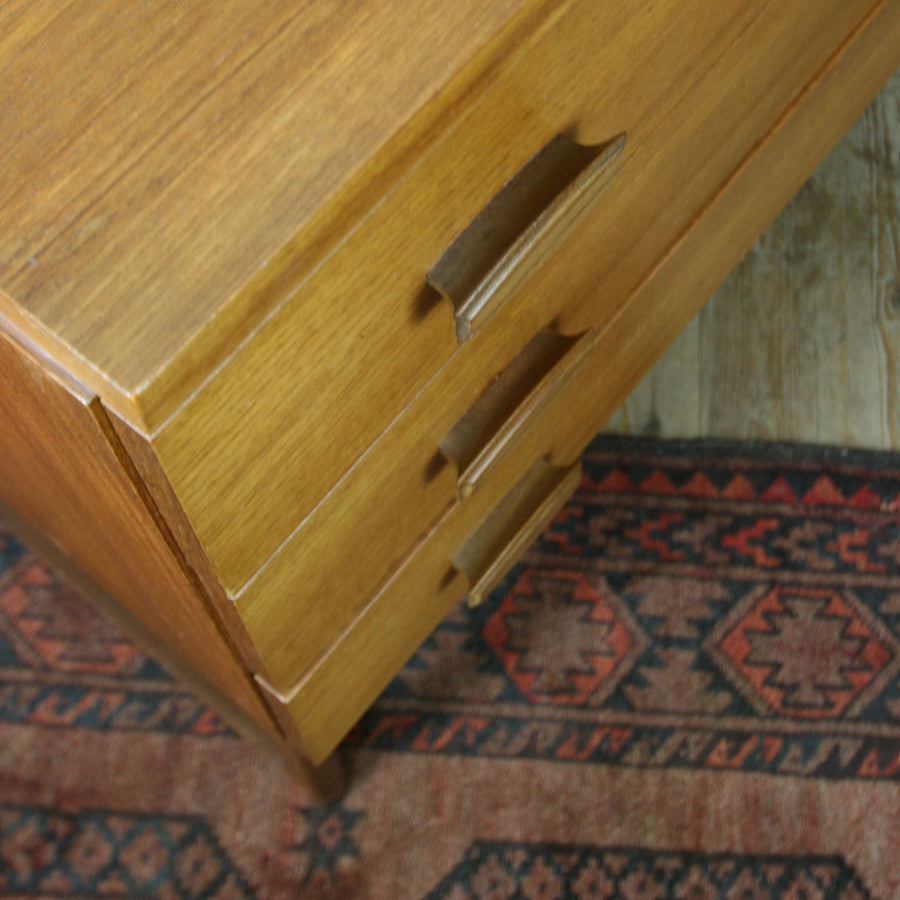 vintage_g_plan_mid_century_teak_quadrille_chest_of_drawers.3