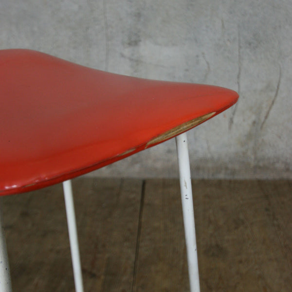 X4 Frank Guille Kandya Program Stools