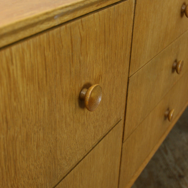 vintage_meredew_mid_century_oak_chest_drawers_sideboard