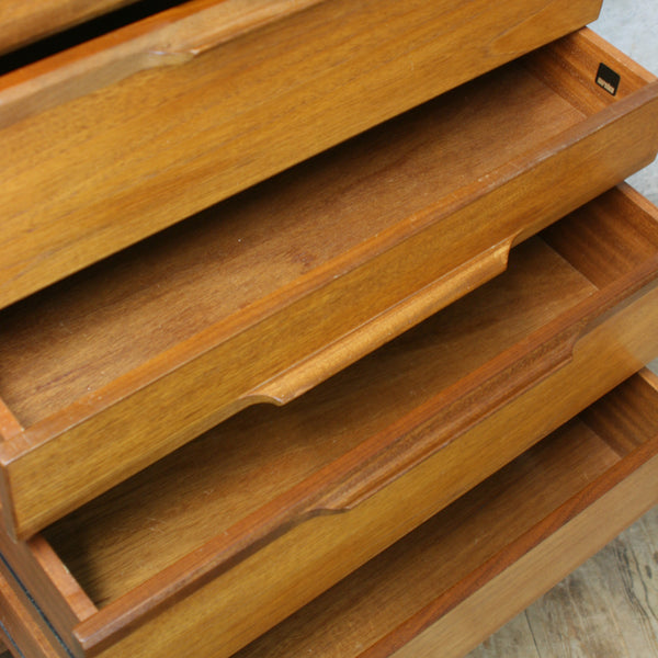 vintage_meredew_mid_century_teak_chest_of_drawers