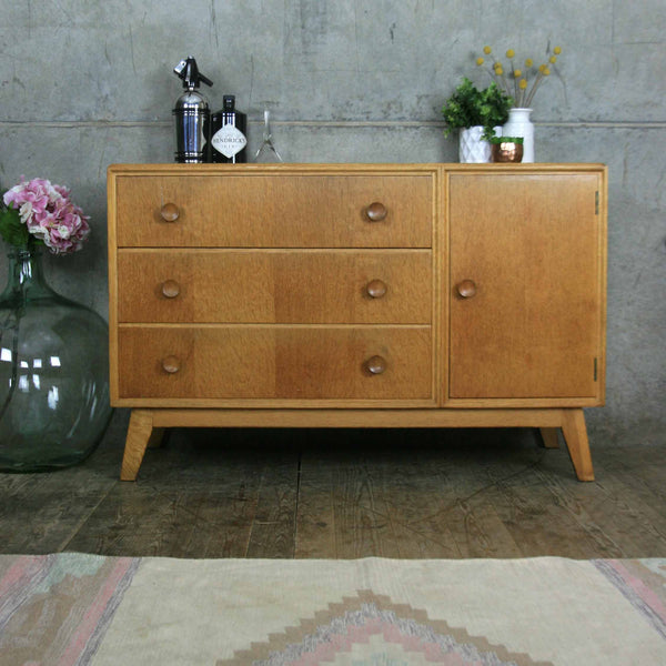 vintage_meredew_oak_sideboard_drawers