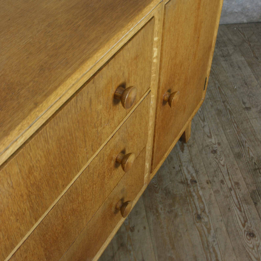 vintage_meredew_oak_sideboard_drawers