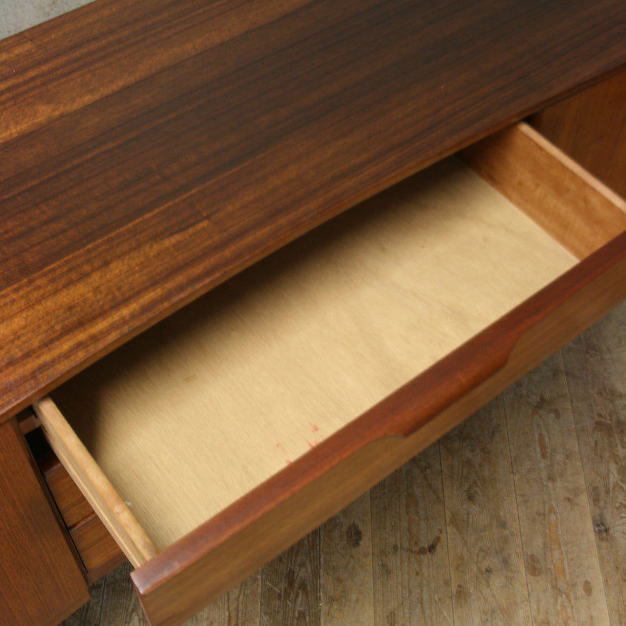 vintage_mid-century_austinsuite_chest_of_drawers