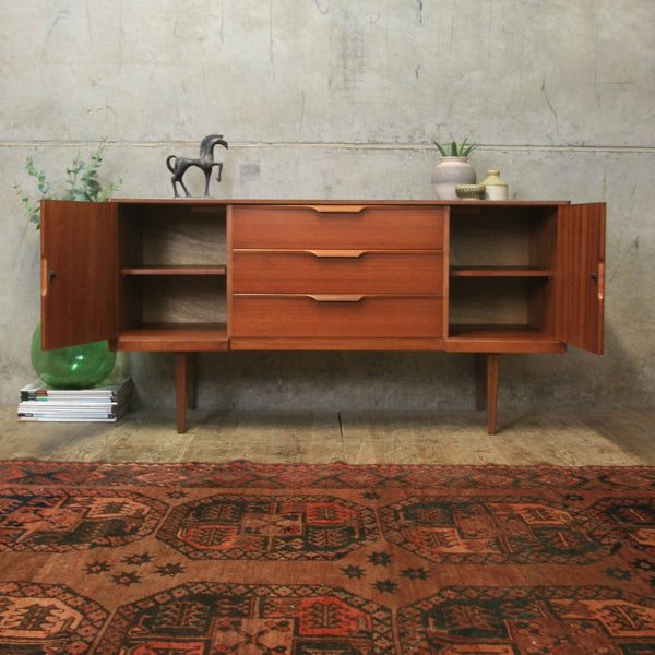 vintage_mid_century_austinsuite_sideboard_vanity_unit
