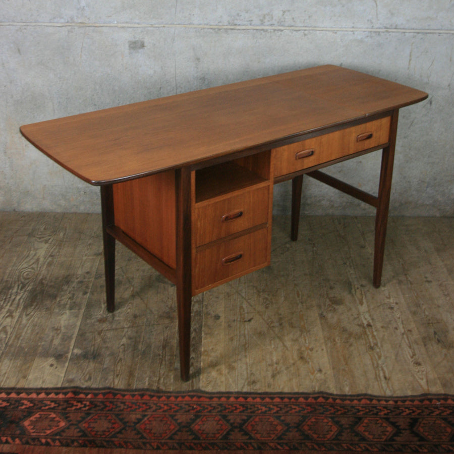 vintage_mid_century_danish_teak_desk.4