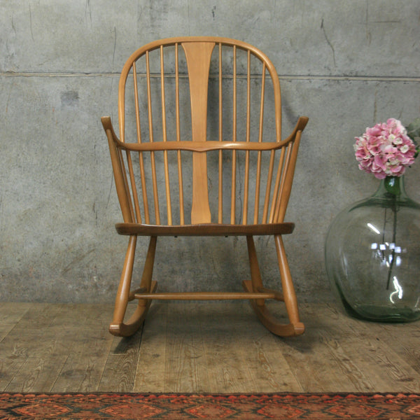 vintage_mid_century_ercol_chairmakers_rocking_chair