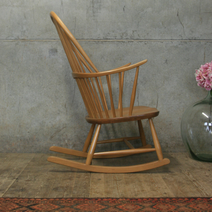 vintage_mid_century_ercol_chairmakers_rocking_chair