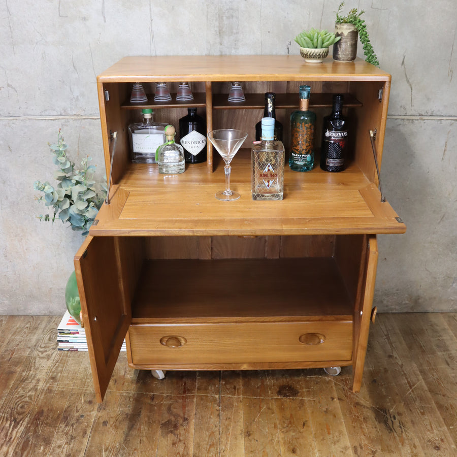 vintage_mid_century_ercol_elm_drinks_cabinet_cupboard
