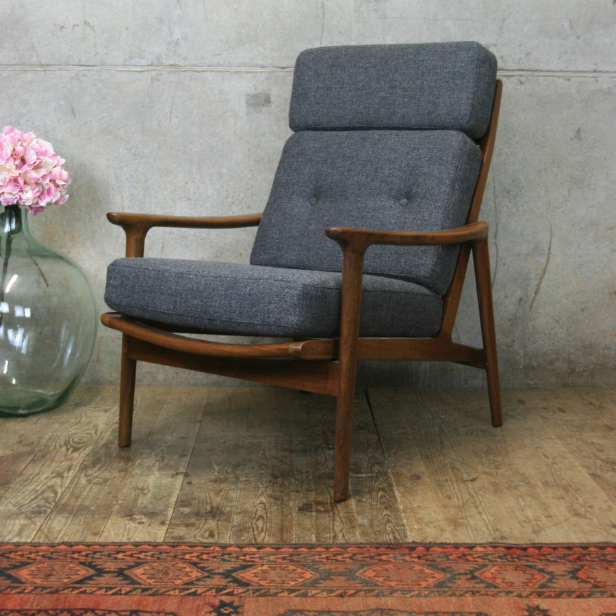 vintage_mid_century_guy_rogers_new_yorker_chair_afromosia