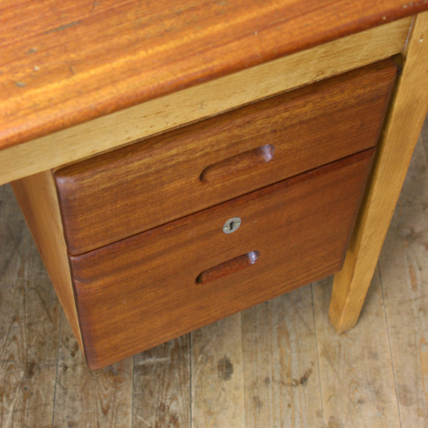 vintage_mid_century_kandya_school_desk