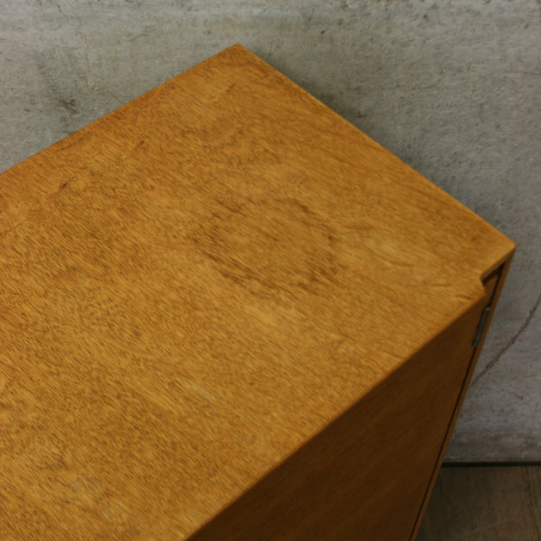 vintage_mid_century_oak_meredew_cabinet