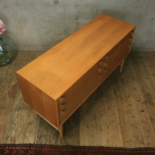 Mid Century Meredew Oak Chest of Drawers / Sideboard