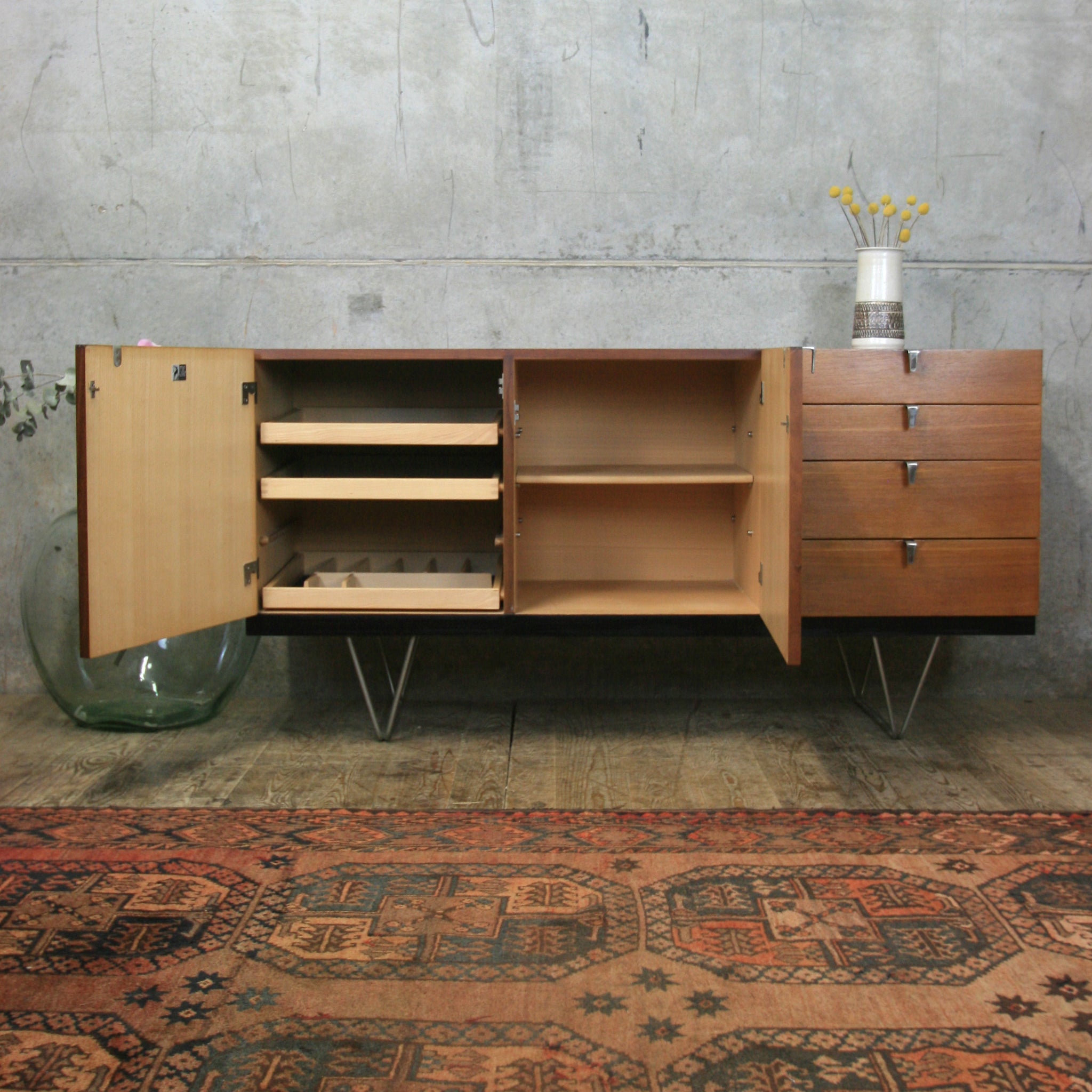 キャビネット・サイドボード Sideboard STAG Sideboard STAG