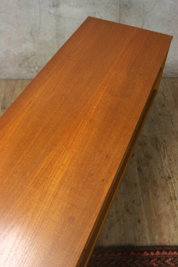 vintage_mid_century_teak_austinsuite_chest_of_drawers