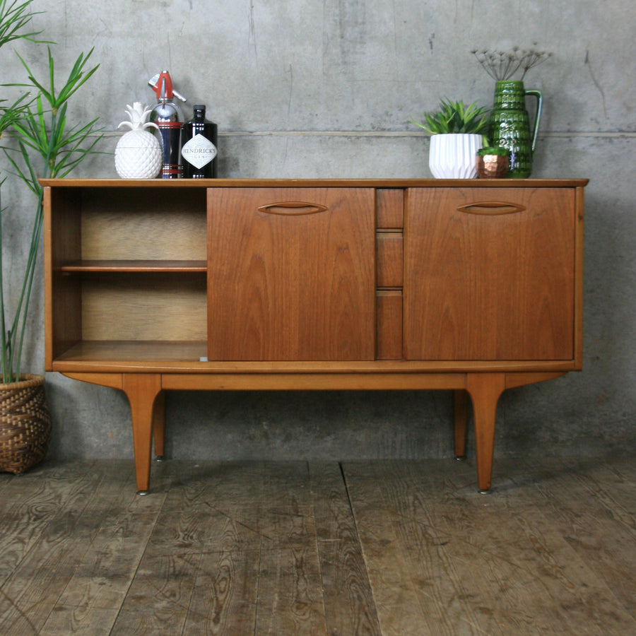 vintage_mid_century_teak_jentique_sideboard_cabinet