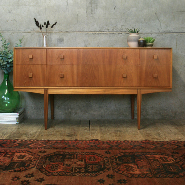 vintage_mid_century_teak_mcintosh_sideboard_drawers