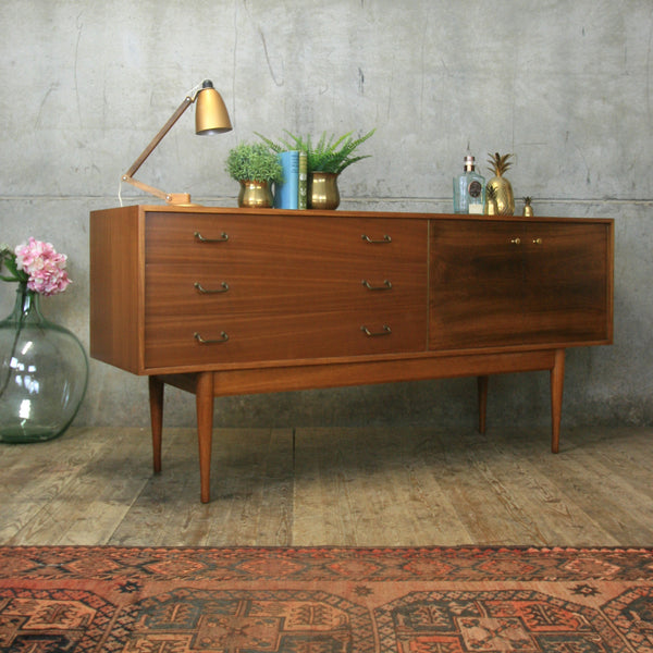 vintage_mid_century_uniflex_sideboard