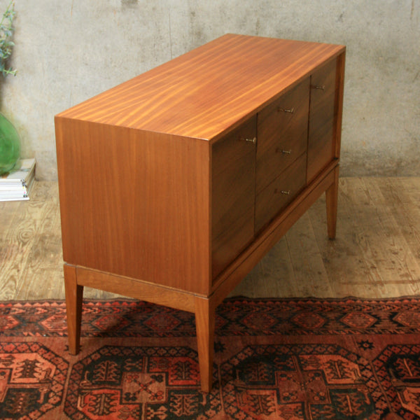 vintage_mid_century_walnut_uniflex_peter_hayward_sideboard
