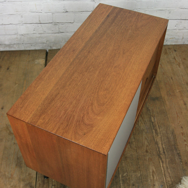 midcentury_teak_1950s_cabinet