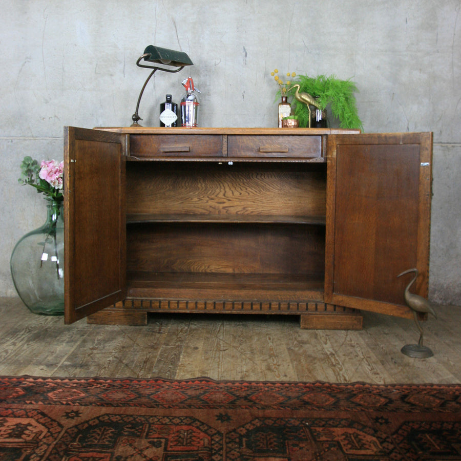 vintage_oak_1930s_sidebaord_deco_cabinet.2