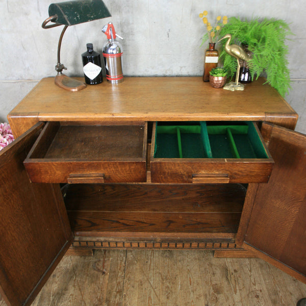 vintage_oak_1930s_sidebaord_deco_cabinet.4