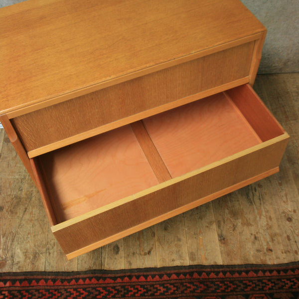 vintage_oak_avalon_yatton_chest_of_drawers