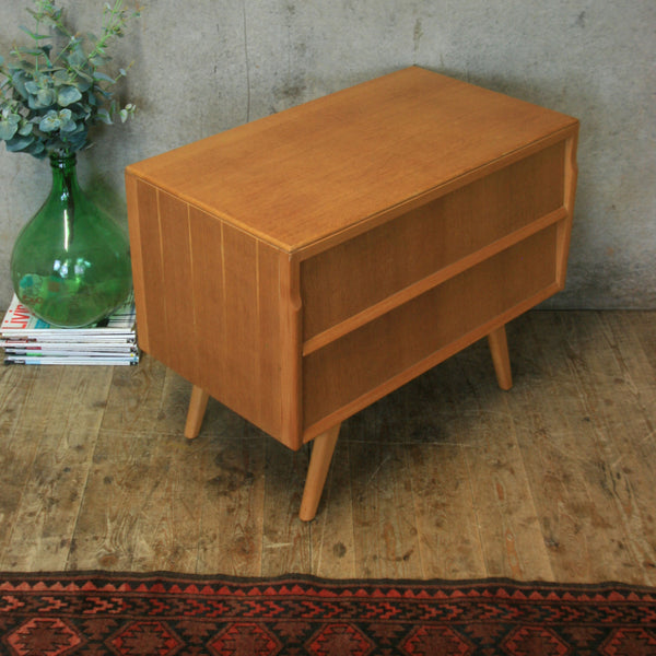 vintage_oak_avalon_yatton_chest_of_drawers