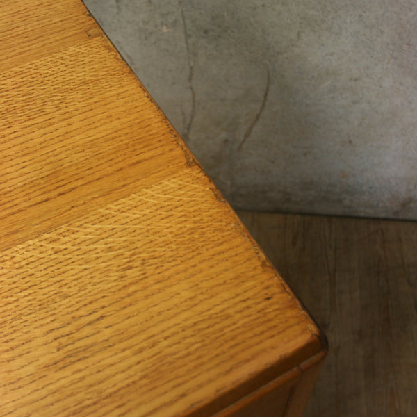 vintage_oak_chest_of_drawers