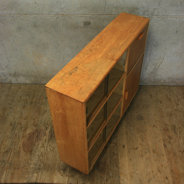 vintage_oak_display_cabionet_bar_drinks_cabinet