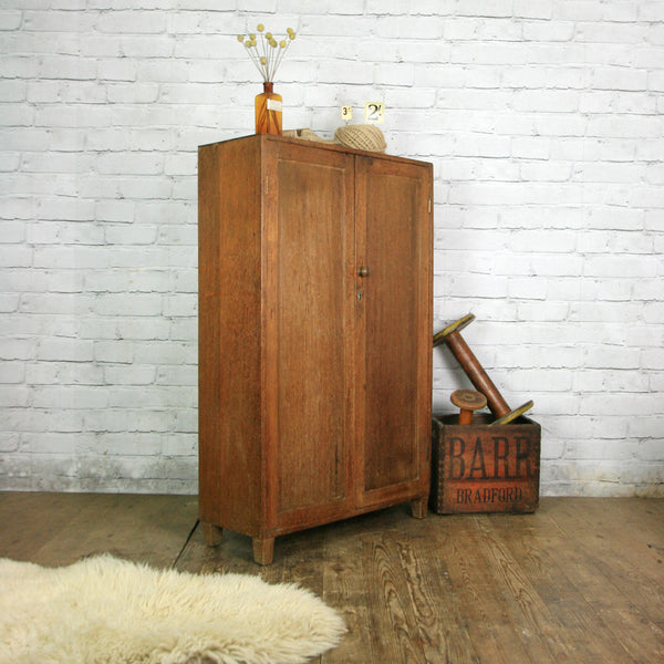Vintage Oak Linen Housekeepers Cupboard