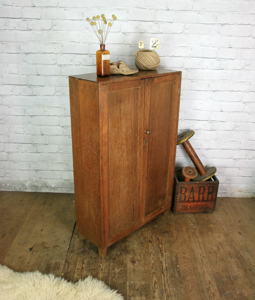 Vintage Oak Linen Housekeepers Cupboard