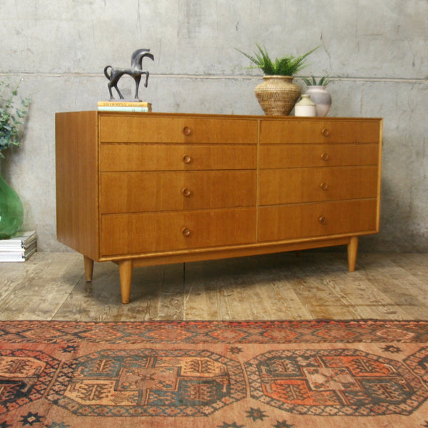 vintage_oak_meredew_chest_of_drawers