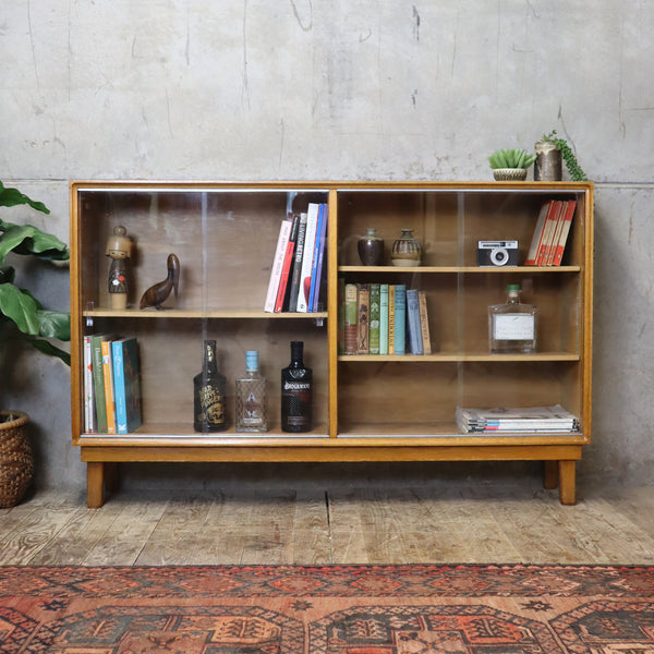 vintage_oak_minty_bookcase-display_cabinet