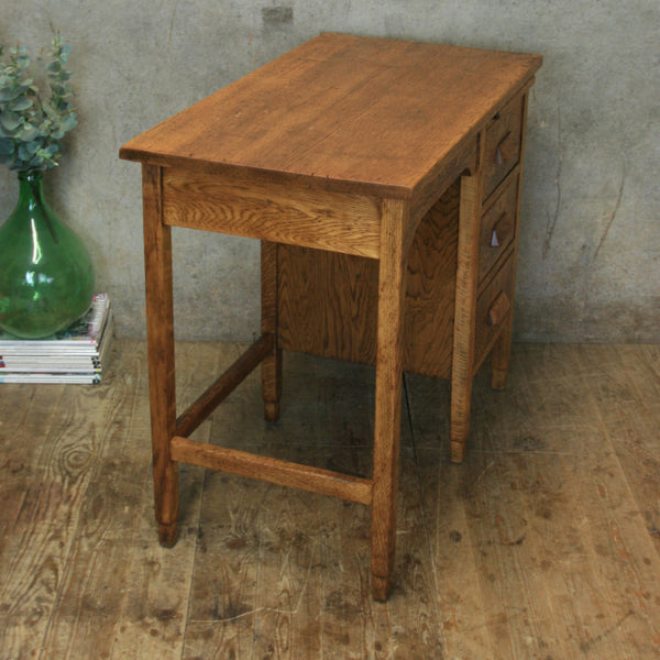 vintage_oak_rustic_school_desk