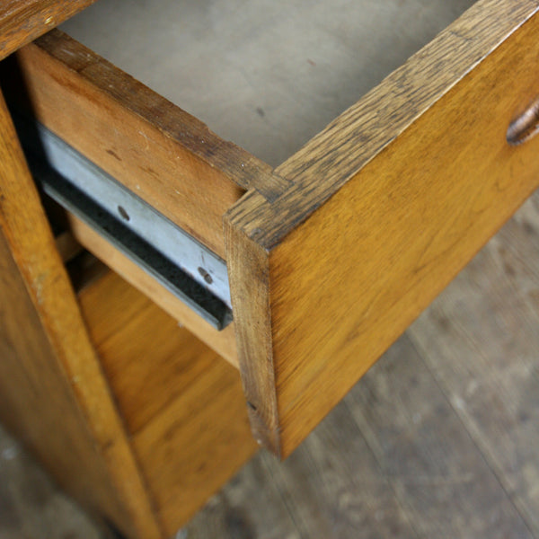 Vintage Oak School Laboratory Bank of Drawers – Retail Display