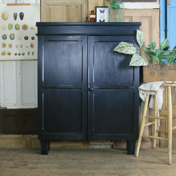 vintage_rustic_country_dresser_painted_cupboard